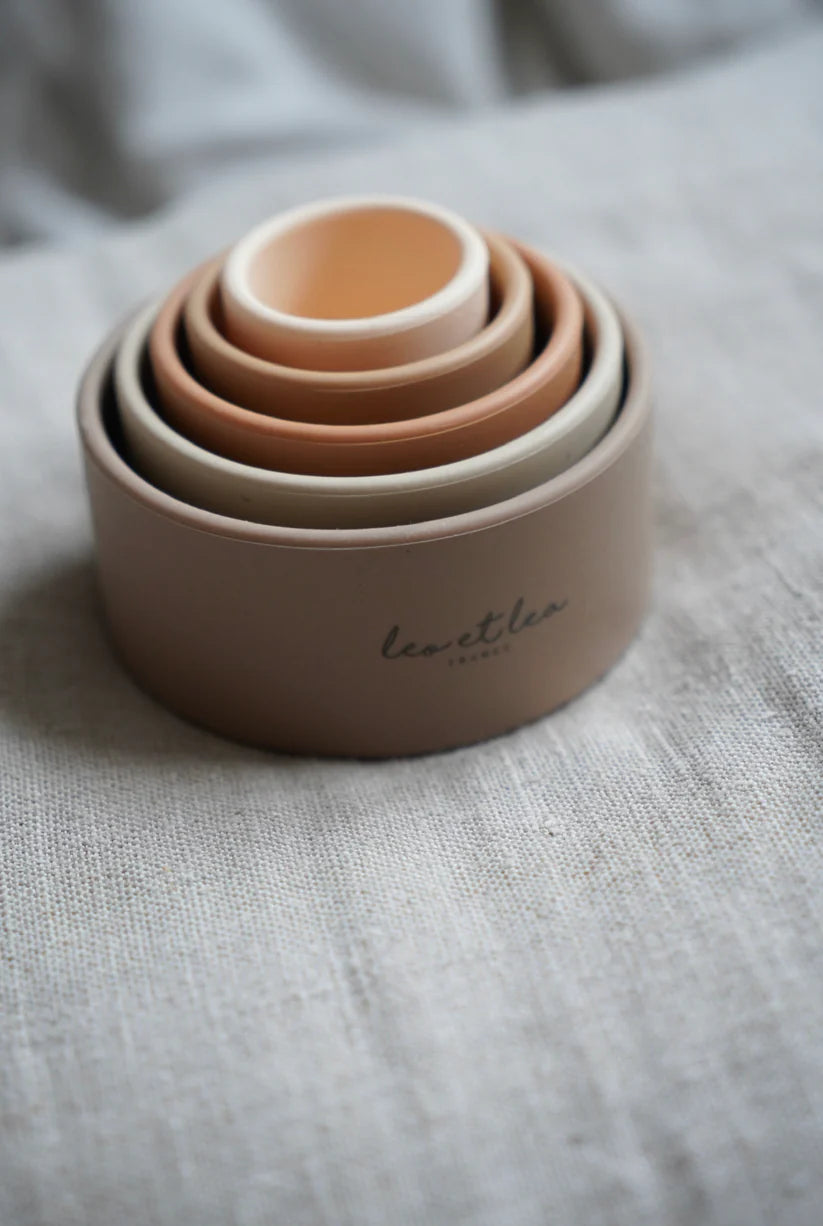 Gobelets empilables, beige, Silicone - LEO ET LEA