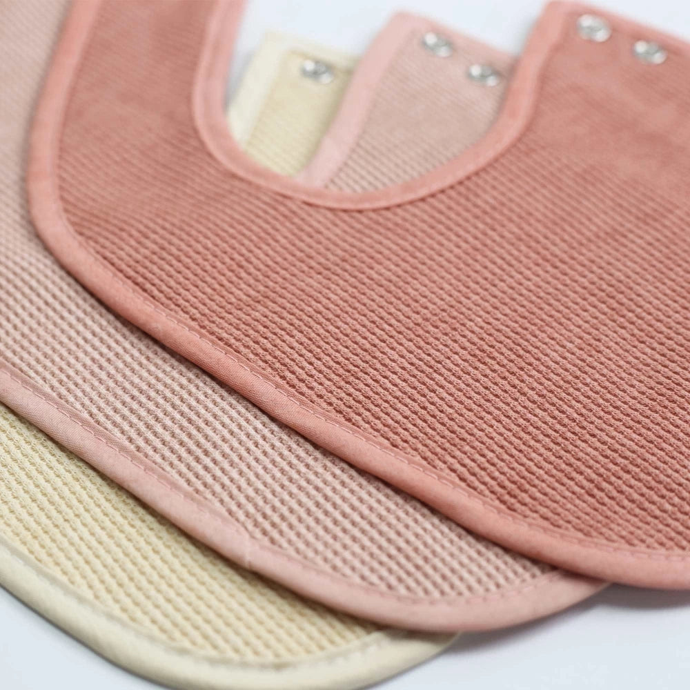 Lot de 6 bavoirs naissance - nid d'abeille rose