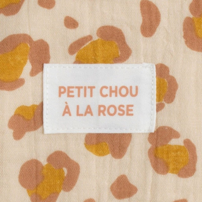 Cape de bain bébé en gaze de coton et gant léopard "Petit Chou"